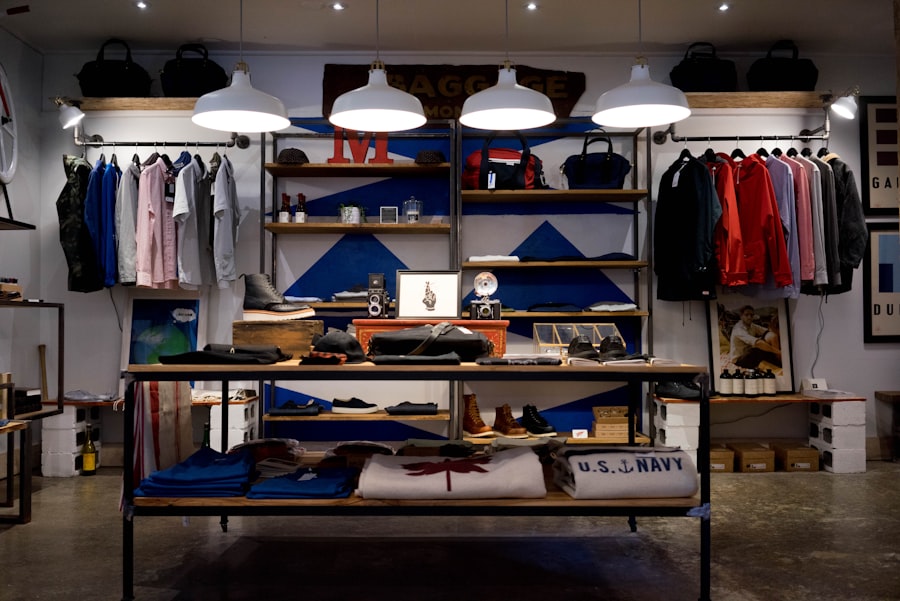 Vitrine de loja local, exemplo de estabelecimento parceiro
